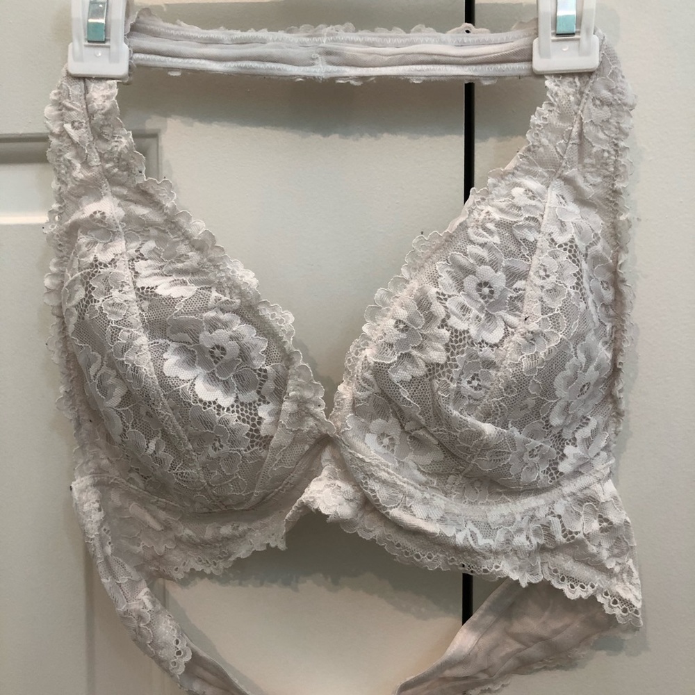 white lace bralette
